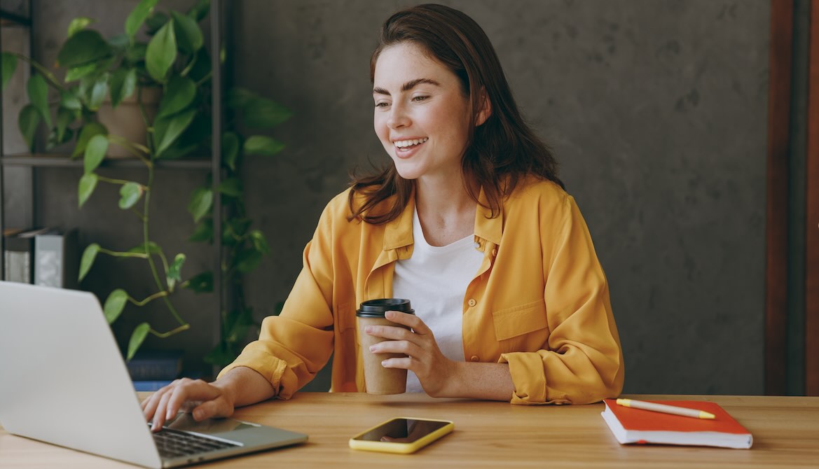 woman laptop coffee